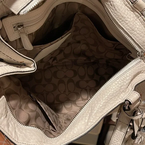 Coach Hampton Pebbled Leather Tassel Satchel Handbag Shoulder Purse Beige - Picture 8 of 9